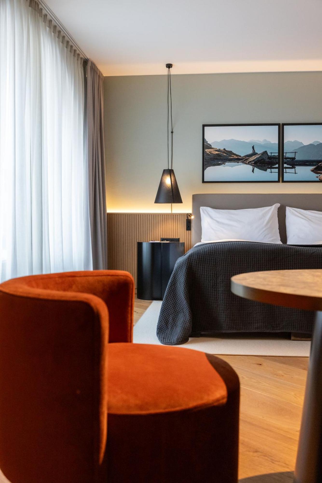 Hotel Rosatsch ปอนเตรสซีนา ภายนอก รูปภาพ