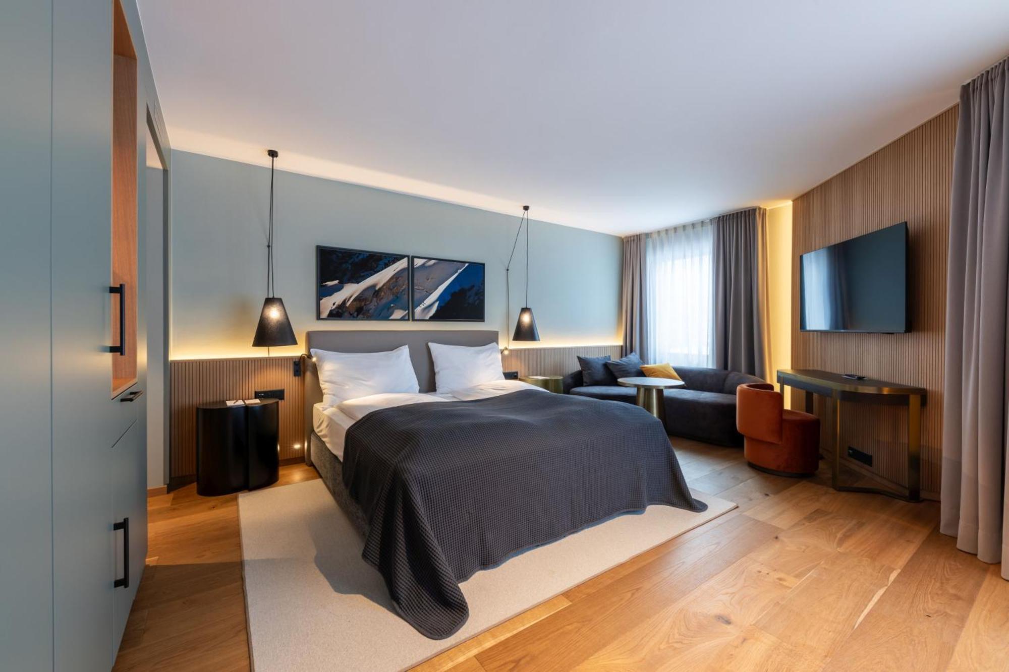 Hotel Rosatsch ปอนเตรสซีนา ภายนอก รูปภาพ